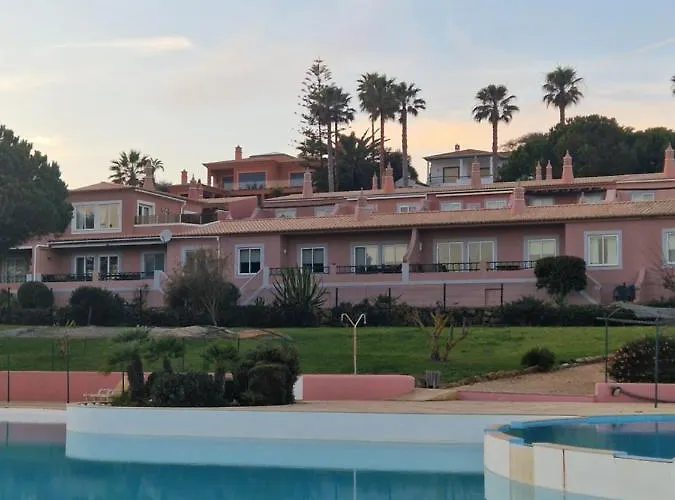 Lighthouse 아파트